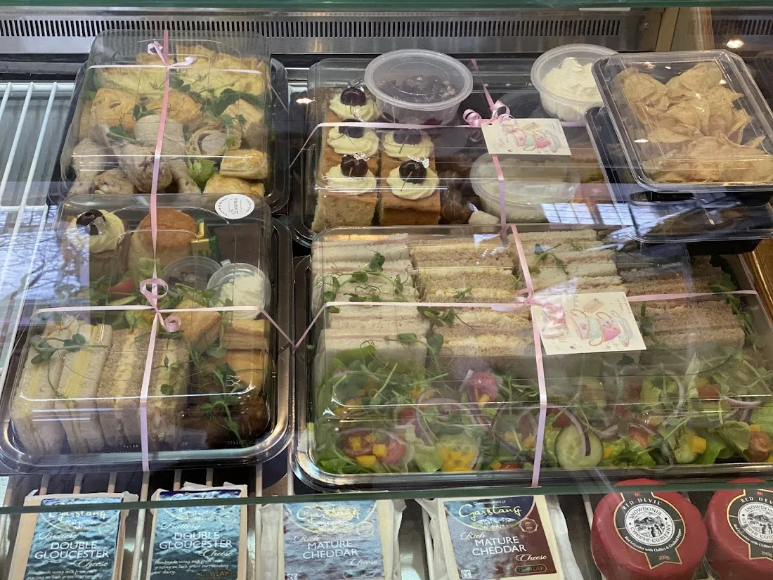 Dawn's Tea Rooms & Bakery